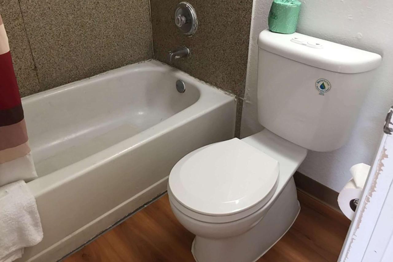 Travelodge By Wyndham San Antonio Lackland Afb North エクステリア 写真