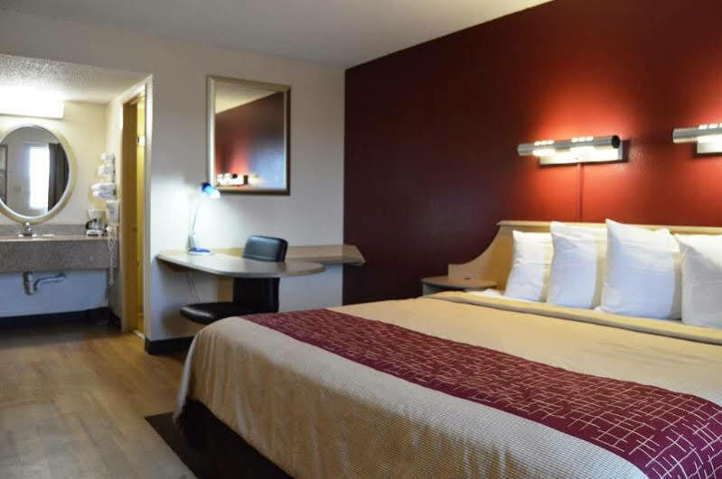 Travelodge By Wyndham San Antonio Lackland Afb North エクステリア 写真